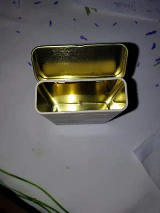 Scatola Yogi Tea in metallo