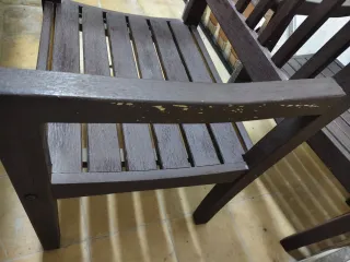 Sillas de exterior marrones