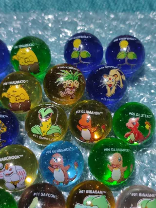 Canicas Pokemon francesas