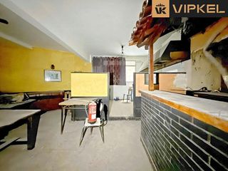 Local comercial en venta en Ensanche - Sar en Santiago de Compostela