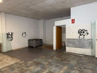 Local comercial en venta en Centro en Gandia