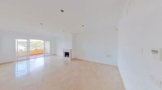 Piso en venta en Elviria en Marbella