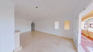 Piso en venta en Elviria en Marbella