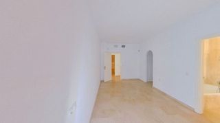 Piso en venta en Elviria en Marbella