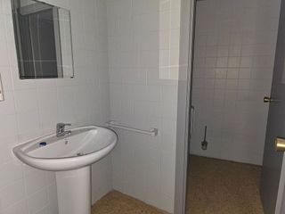 Local comercial en venta en Carcaixent