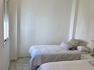 Piso en alquiler en Los Naranjos - Las Brisas en Marbella