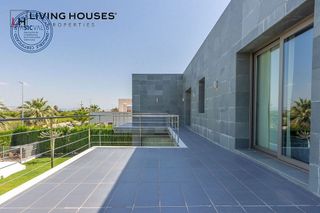 Casa en venta en Zona Playa en Burriana