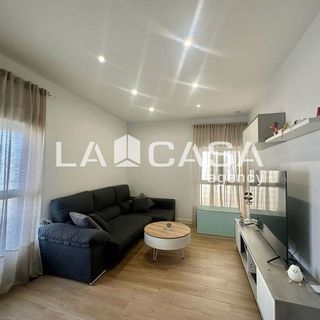 Piso en venta en Poligono Norte - Villegas - La Fontanilla en Sevilla