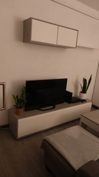 Se busca chica de entre 20 y 27 años