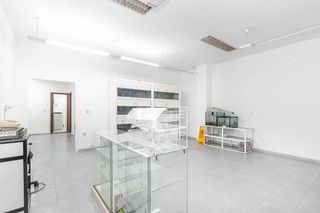 Local comercial en venta en San Pedro - Siana en Mieres