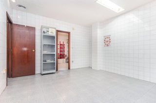 Local comercial en venta en San Pedro - Siana en Mieres