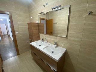 Piso en alquiler en Zona de Plaza de Barcelos en Pontevedra