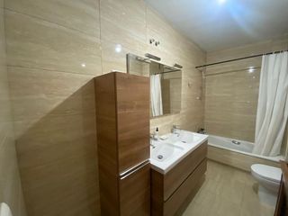 Piso en alquiler en Zona de Plaza de Barcelos en Pontevedra