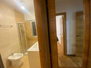 Piso en alquiler en Zona de Plaza de Barcelos en Pontevedra