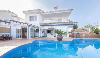 Chalet en venta en Empuriabrava en Castelló d´Empúries