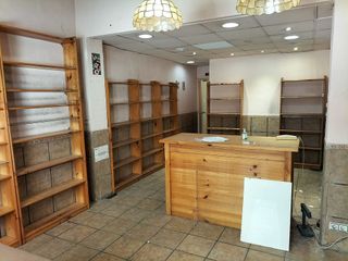 Local comercial en venta en Riera en Cornellà de Llobregat