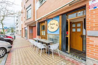 Local comercial en venta en Mendillorri en Pamplona