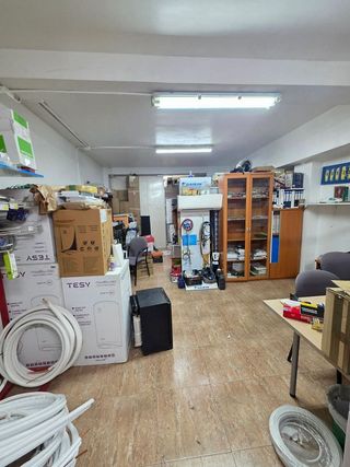 Local comercial en venta en San Luis en Almería