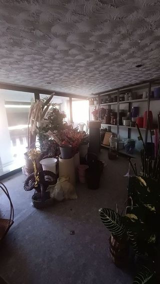 Local comercial en venta en Los Jardines de Marbella - La Ermita en Marbella