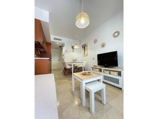 Piso en alquiler en Torrequebrada en Benalmádena