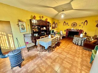 Terreno en venta en Valdepeñas