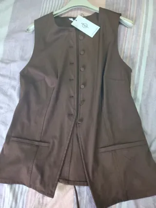 Chaleco marrón