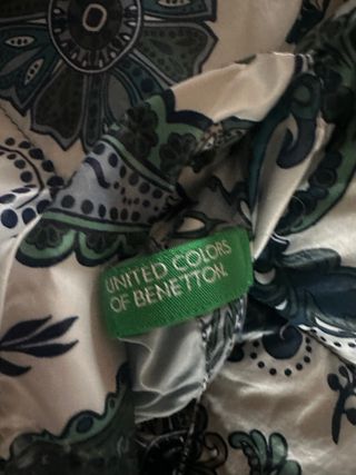 Plumas Benetton estampado floral