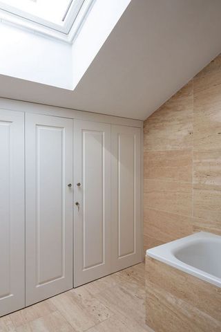 Piso en venta en La Goleta - San Felipe Neri en Málaga