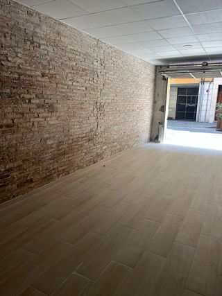 Local comercial en alquiler en Eixample Nord – La Devesa en Girona