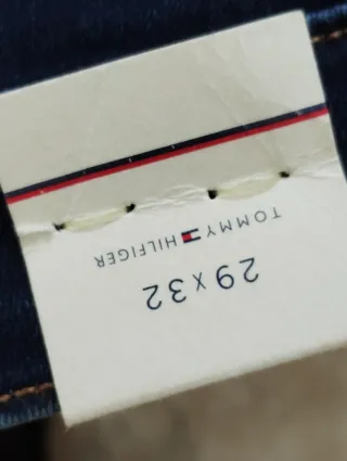 Pantalón Tommy Hilfiger Azul Talla M chica