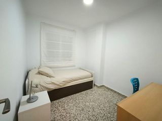 Piso en alquiler en La Luz - El Torcal en Málaga