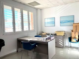 Local comercial en venta en Magraners - Polígon del Segre en Lleida