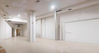 Local comercial en venta en Safranar en Valencia