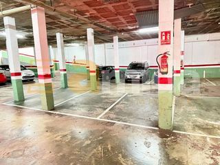 Garaje en venta en Centre en Sabadell