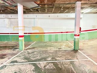 Garaje en venta en Centre en Sabadell