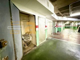 Garaje en venta en Centre en Sabadell