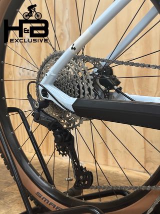 Cube Reaction Hybrid Pro 625 Shimano Deore 2024