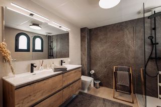 Casa adosada en alquiler en El Padrón - El Velerín - Voladilla en Estepona