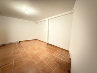 Casa adosada en alquiler en El Padrón - El Velerín - Voladilla en Estepona