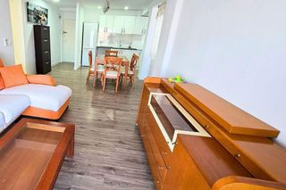 Piso en alquiler en San Blas - Santo Domigo en Alicante