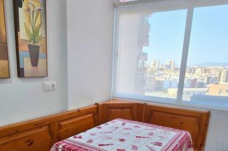 Piso en alquiler en San Blas - Santo Domigo en Alicante