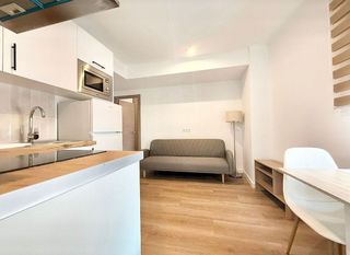 Piso en alquiler en El Candado - El Palo en Málaga