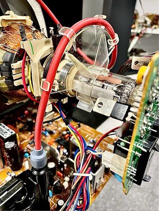 TV CRT SONY TRINITRON 14Pulgadas