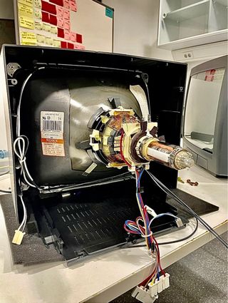 TV CRT SONY TRINITRON 14Pulgadas