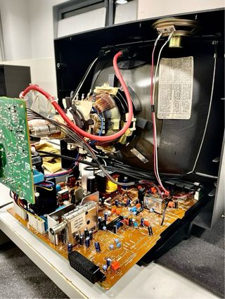 TV CRT SONY TRINITRON 14Pulgadas