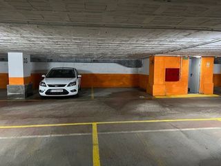 Garaje en alquiler en El Parc i la Llacuna del Poblenou en Barcelona