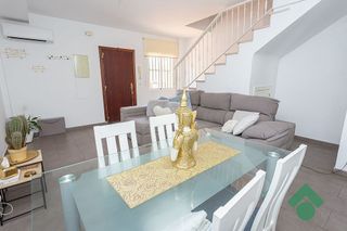 Casa pareada en venta en El Rinconcillo en Algeciras