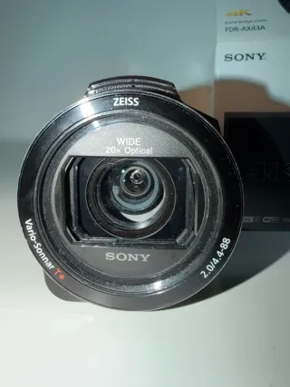 Sony FDR-AX43A Handycam 4K