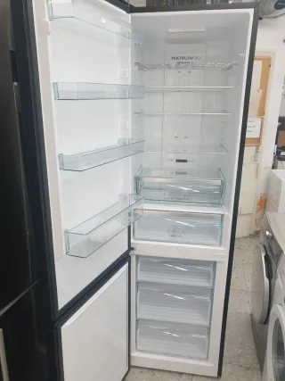 Nevera Gorenje 2m x 60cm,  nueva con tara