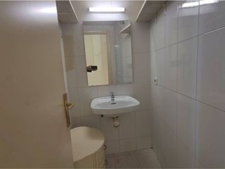 Local comercial en alquiler en Eixample Sud – Migdia en Girona